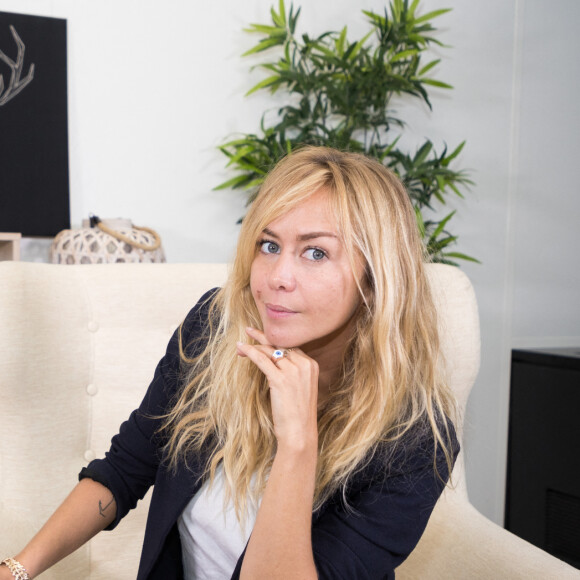 Enora Malagré dans les locaux de Webedia pour une Interview pour Purepeople à Levallois-Perret le 25 octobre 2018. © Tiziano Da Silva / Bestimage