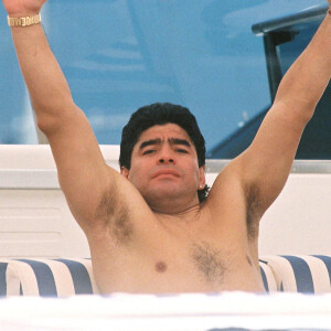 Diego Maradona à Saint-Tropez en 1998.