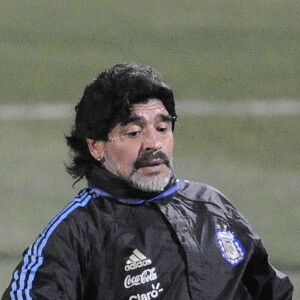 Diego Maradona, entraineur de l'équipe d'Argentine, lors d'un entrainement à Pretoria lors de la Coupe du Monde de Football 2010.