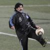 Archives - Diego Maradona, entraineur de l'équipe d'Argentine, lors d'un entrainement à Pretoria lors de la Coupe du Monde de Football 2010. L'équipe devait affronter l'Allemagne en 1/4 de finale. Le 1er juillet 2010