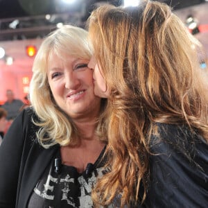 Charlotte de Turckheim et Julia Piation - Enregistrement de l'émission "Vivement dimanche". © Guillaume Gaffiot / Bestimage