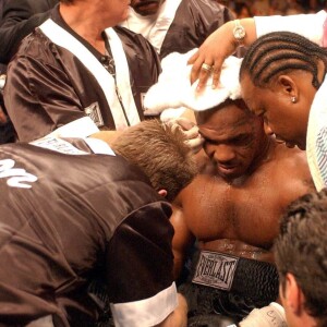 Mike Tyson contre Danny Williams au Freedom Hall à Louisville, en mai 2004.