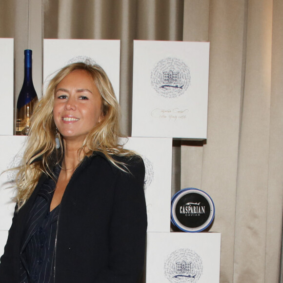 Enora Malagré lors de la soirée de lancement du nouveau coffret "Chateau Minuty x Casparian Caviar" au Salon Cristal de l'hôtel Lutetia à Paris, le 2 octobre 2019. © Denis Guignebourg/Bestimage