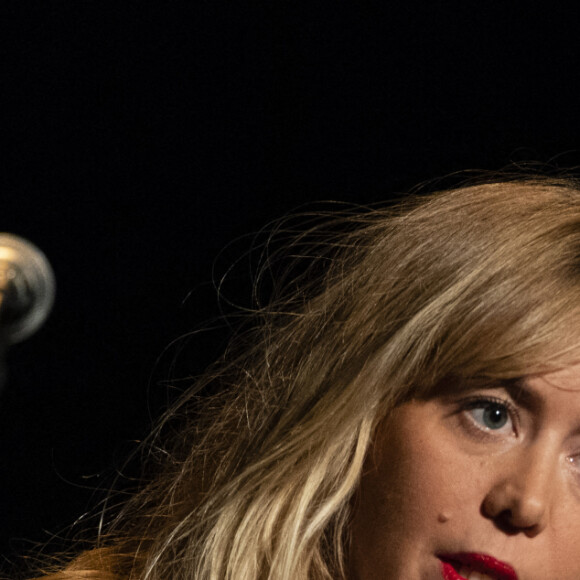 Enora Malagré - Soirée Innocence Forever au théâtre du gymnase à Paris le 26 novembre 2018. © Cyril Moreau-Pierre Perusseau/Bestimage
