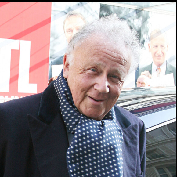 PHILIPPE BOUVARD - STARS ARRIVANT A LA RADIO RTL