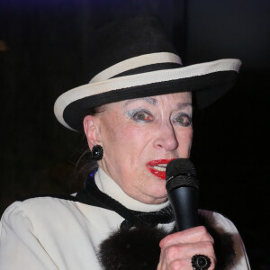 Geneviève de Fontenay - Soirée de remise des prix de la 12ème édition du TROFEMINA (prix décerné à des femmes d'exception) au pavillon Royal à Paris, le 14 octobre 2015.