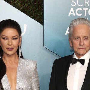 Michael Douglas et sa femme Catherine Zeta-Jones - 26ème cérémonie annuelle des "Screen Actors Guild Awards" ("SAG Awards") au "Shrine Auditorium" à Los Angeles, le 19 janvier 2020.
