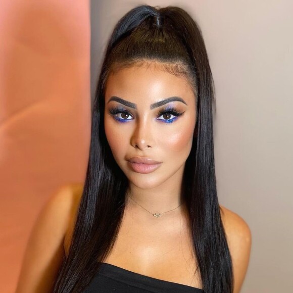 Maeva Ghennam, candidate de télé-réalité connue pour avoir participé aux "Marseillais" sur W9.