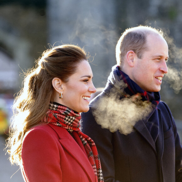 Le prince William et Catherine Kate Middleton rencontrent des étudiants au chateau de Cardiff pour évoquer leur ressenti sur le confinement le 8 décembre 2020.