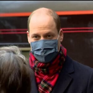 Le prince William, duc de Cambridge, et Catherine (Kate) Middleton, duchesse de Cambridge, rencontrent le personnel et les élèves lors d'une visite à la Holy Trinity Church of England First School à Berwick upon Tweed le deuxième jour d'une tournée de trois jours à travers le pays. Le 7 décembre 2020.