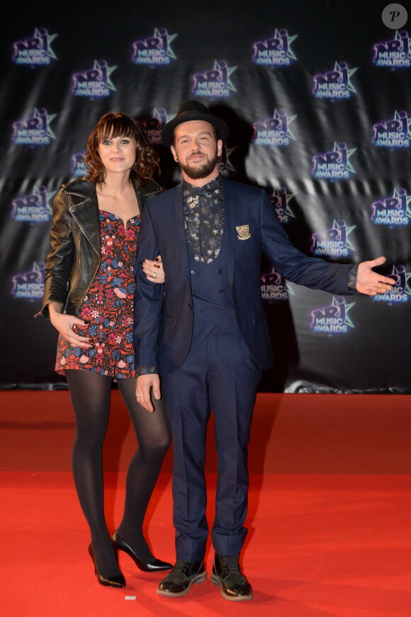 Claudio Capéo et Aurélie Willgallis lors de la 18ème cérémonie des "NRJ Music Awards" au Palais des Festivals à Cannes, le 12 novembre 2016. © Rachid Bellak/Bestimage 