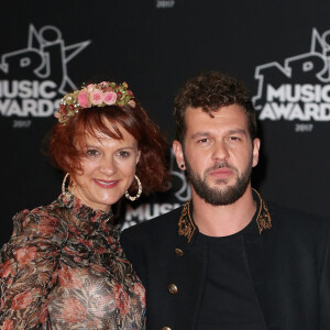 Claudio Capéo et Aurélie Willgallis - 19ème édition des NRJ Music Awards à Cannes le 4 novembre 2017. © Dominique Jacovides/Bestimage 