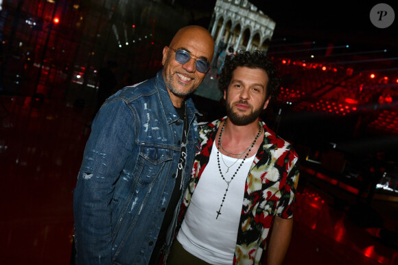 Exclusif - Pascal Obispo et Claudio Capeo - Backstage artistes - Direct de l'émission "Tous ensemble pour la musique" pour la fête de la musique 2020 à l'AccorHotels Arena à Paris le 19 juin 2020. © Cyril Moreau / Veeren Ramsamy / Bestimage 