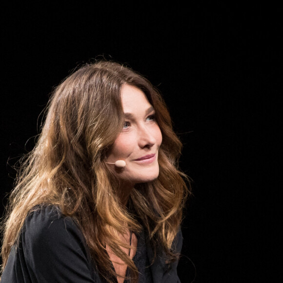 Exclusif - Carla Bruni Sarkozy - Enregistrement de l'émission "La Chanson secrète 6" à la Scène musicale à Paris, qui sera diffusée le 12 décembre sur TF1. Le 8 septembre 2020  © Gaffiot-Moreau / Bestimage 