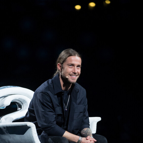 Exclusif - Julien Doré - Enregistrement de l'émission "La Chanson secrète 6" à la Scène musicale à Paris, qui sera diffusée le 12 décembre sur TF1. © Gaffiot-Moreau / Bestimage 