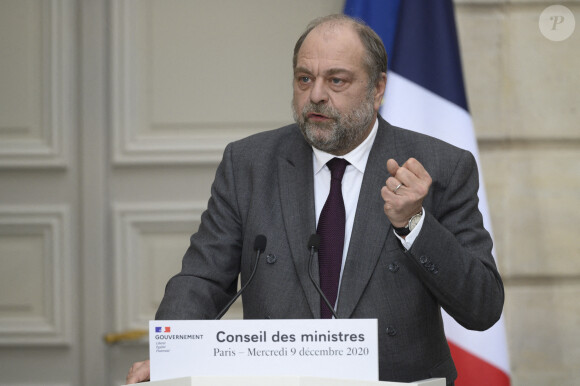 Le ministre de la Justice Eric Dupond-Moretti lors de la conférence de presse après le conseil des ministres, où a été présentée la loi "Séparatisme", au palais de l'Elysée à Paris. Le 9 décembre 2020 © Eliot Blondet / Pool / Bestimage 