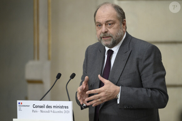 Le ministre de la Justice Eric Dupond-Moretti lors de la conférence de presse après le conseil des ministres, où a été présentée la loi "Séparatisme", au palais de l'Elysée à Paris. Le 9 décembre 2020 © Eliot Blondet / Pool / Bestimage 