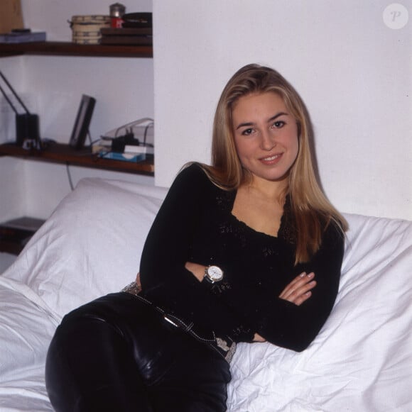 Archives - Exclusif - Rendez-vous avec Anne-Charlotte Pontabry (Cachou) à son domicile à Paris, actrice dans la série "Classe Mannequin". En 1994 © Jean-Claude Woestelandt / Bestimage 