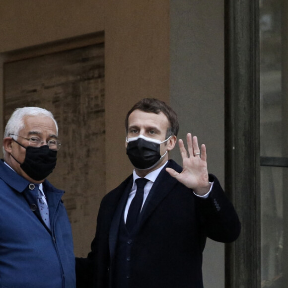Le président de la république, Emmanuel Macron reçoit Antonio Costa, Premier ministre du Portugal pour un déjeuner de travail au palais de l'Elyséeà Paris. Le 16 décembre 2020. © Stéphane Lemouton / Bestimage