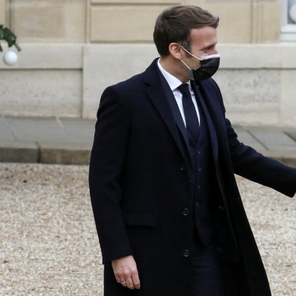 Le président de la république, Emmanuel Macron reçoit Antonio Costa, Premier ministre du Portugal pour un déjeuner de travail au palais de l'Elyséeà Paris. Le 16 décembre 2020. © Stéphane Lemouton / Bestimage