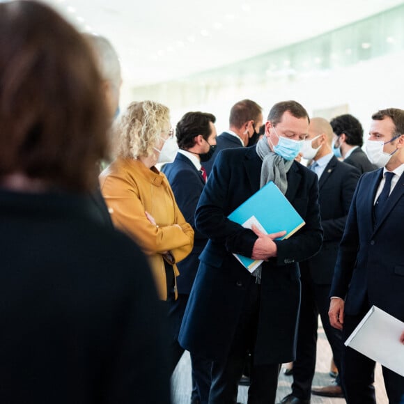 Muriel Pénicaud (Représentante permanente de la France auprès de l'Organisation de coopération et de développement économiques), Emmanuel Macron, Président de la République française lors du 60ème anniversaire de la signature de la convention relative à l'Organisation de coopération et de développement économique OCDE au siège à Paris le 14 décembre 2020. © Romain Gaillard / Pool / Bestimage