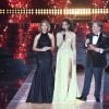 Sylvie Tellier, Clémence Botino (Miss France 2020) et Jean-Pierre Foucault, élection de Miss France 2021 le 19 décembre sur TF1