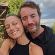 Yaniss Lespert et sa compagne Bétina sur Instagram, été 2020.