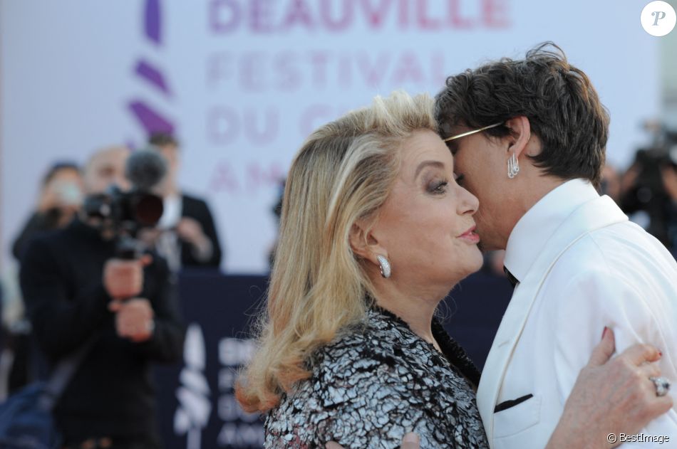 Catherine Deneuve et Johnny Depp à la première du film "Waiting For The Barbarians" lors du 45éme festival du Cinéma Américain de Deauville, France, le 8 septembre 2019.