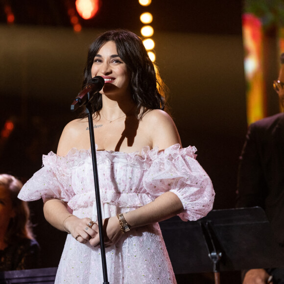 Exclusif - Camelia Jordana - Enregistrement de l'émission "La grande soirée du 31 à Versailles", qui sera diffusée sur France 2. Le 15 décembre 2020 © Tiziano Da Silva - Cyril Moreau / Bestimage