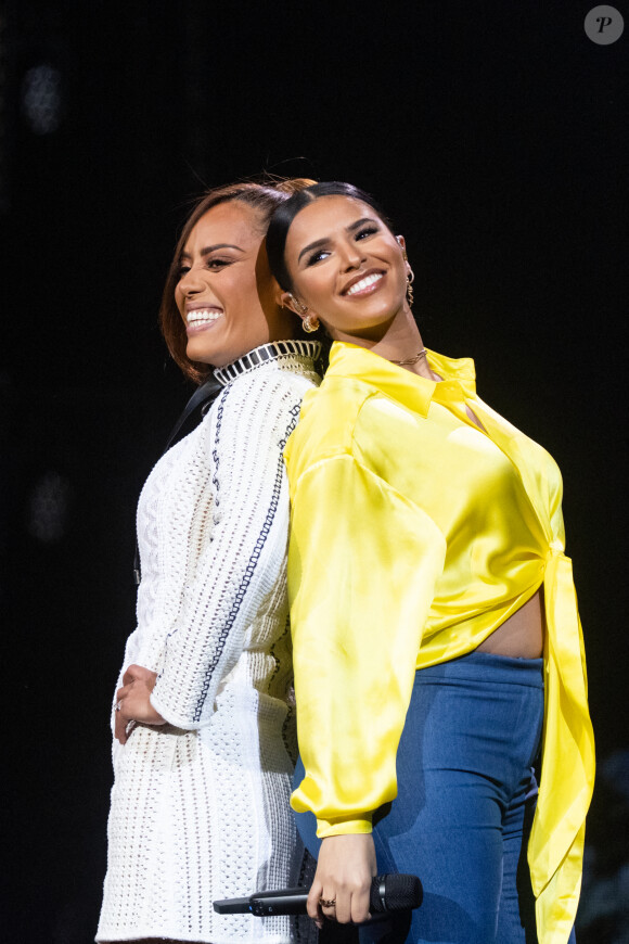 Exclusif - Amel Bent et Imen Es - Enregistrement de l'émission "La grande soirée du 31 à Versailles", qui sera diffusée sur France 2. Le 15 décembre 2020 © Tiziano Da Silva - Cyril Moreau / Bestimage