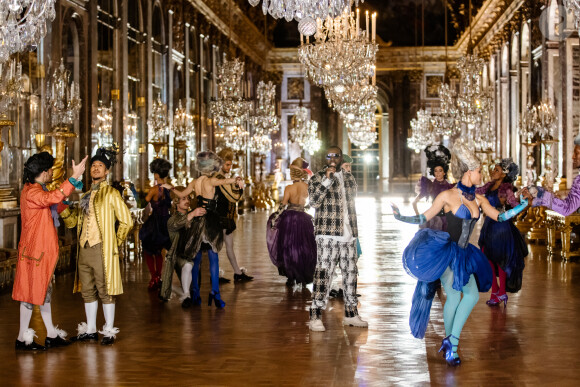 Exclusif - Maitre Gims - Enregistrement de l'émission "La grande soirée du 31 à Versailles", qui sera diffusée sur France 2. Le 12 décembre 2020 © Tiziano Da Silva - Cyril Moreau / Bestimage