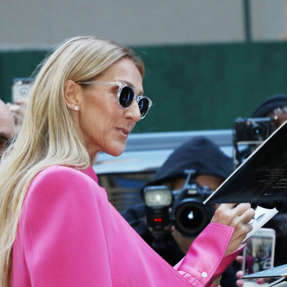 Celine Dion avec des fans à New York