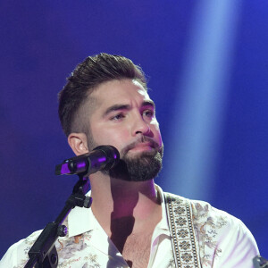 Exclusif - Kendji Girac - Enregistrement de l'émission "300 Choeurs chantent Les plus beaux duos" à Paris, qui sera diffusée le 8 janvier 2021 sur France 3. © Tiziano Da Silva / Bestimage