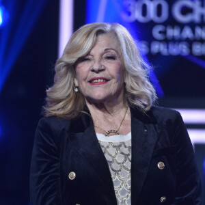 Exclusif - La chanteuse Nicoletta - Enregistrement de l'émission "300 Choeurs chantent Les plus beaux duos" à Paris, qui sera diffusée le 8 janvier 2021 sur France 3. © Tiziano Da Silva / Bestimage