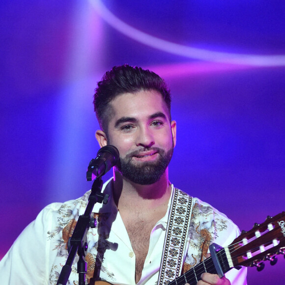Exclusif - Kendji Girac - Enregistrement de l'émission "300 Choeurs chantent Les plus beaux duos" à Paris, qui sera diffusée le 8 janvier 2021 sur France 3. © Tiziano Da Silva / Bestimage