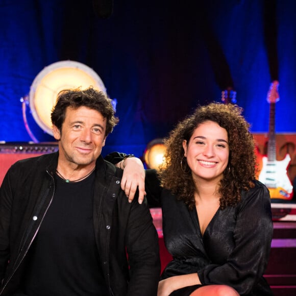 Exclusif - Patrick Bruel et Inès Defontaine - Backstage de l'enregistrement de l'émission "300 Choeurs chantent Les plus beaux duos" à Paris, qui sera diffusée le 8 janvier 2021 sur France 3. © Tiziano Da Silva / Bestimage