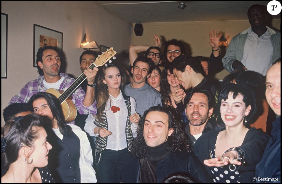 Florent Pagny et Vanessa Paradis en soirée à Paris, en 1991.