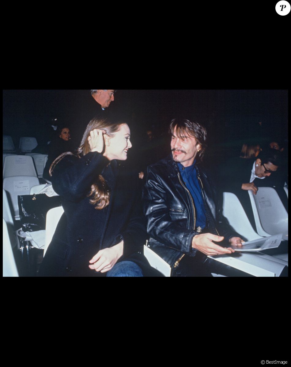 Vanessa Paradis et Florent Pagny à la Fashion Week de Paris en 1992.
