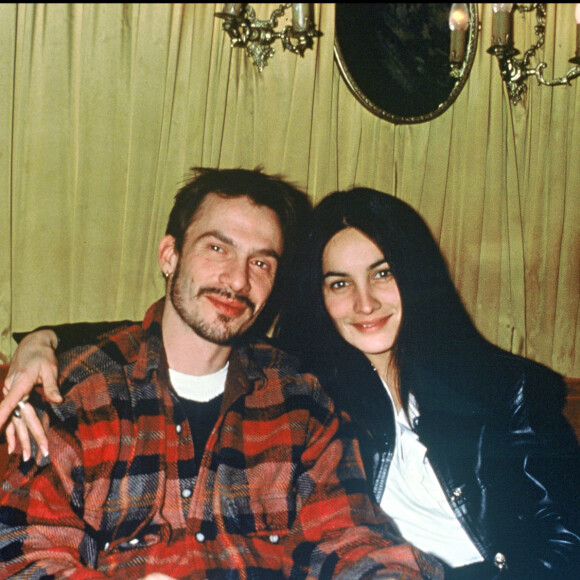 Florent Pagny et sa compagne Azucena Caamaño à Paris en 1993.