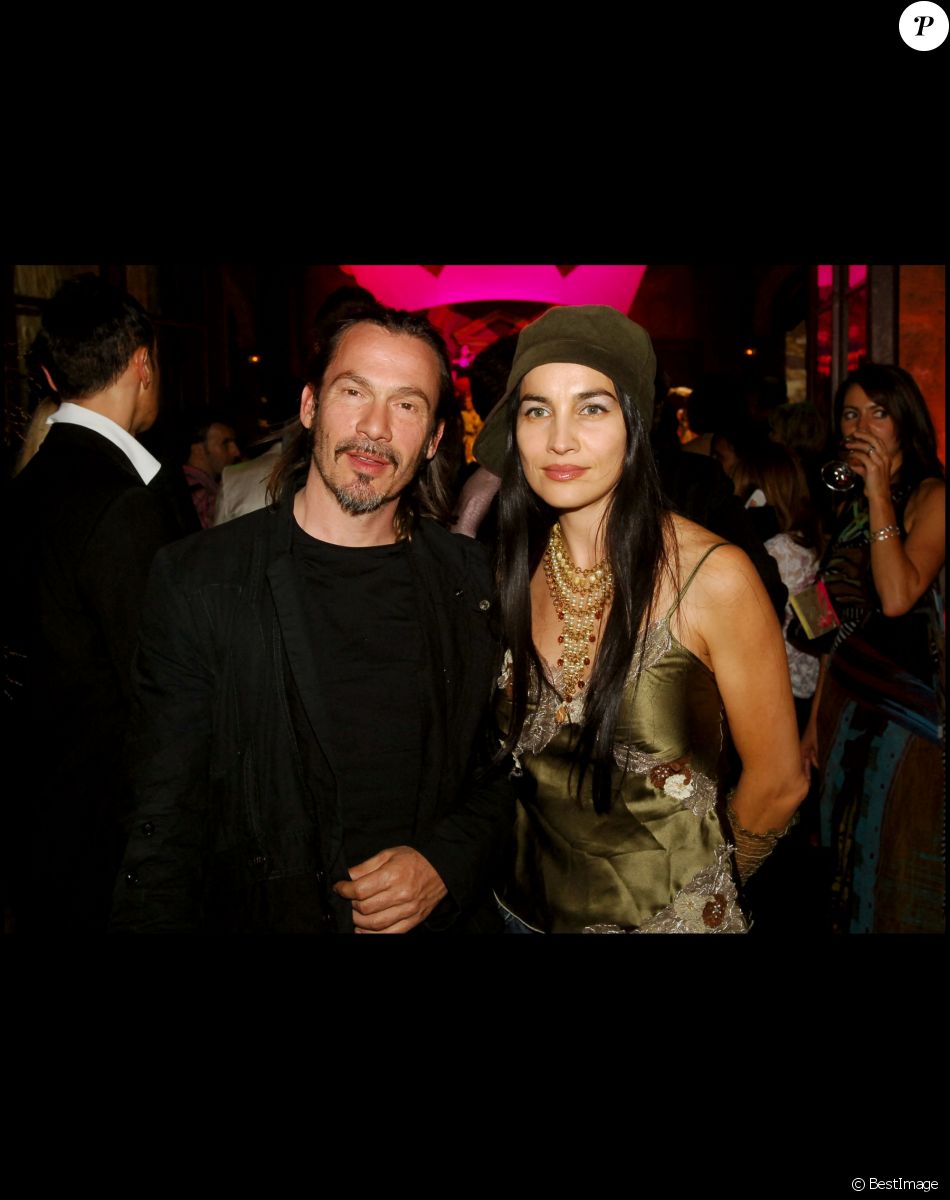 Florent Pagny et sa compagne Azucena Caamaño à Paris en 2005.