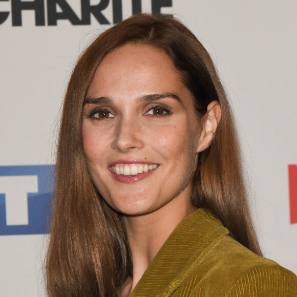 Camille Lou à l'avant-première de série télévisé TF1 "Le Bazar de la Charité" au Grand Rex à Paris, France, le 30 septembre 2019. © Coadic Guirec/Bestimage 