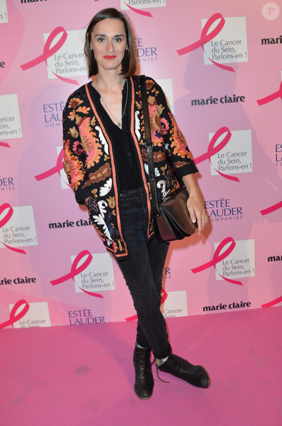 La chanteuse Yelle - Soirée de lancement d'Octobre Rose (le mois de lutte contre le cancer du sein) au Palais Chaillot à Paris le 28 septembre 2015.