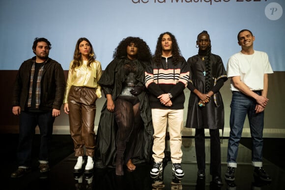 Noé Preszow, Clou, Yseult, Hatik, Lous and the Yakuza, Hervé - Conférence de presse des nommés des catégories "Révélation féminine" et "Révélation masculine" des Victoires de la Musique 2021 au Casino de Paris le 11 janvier 2021. La cérémonie de remise des prix Des Victoires de la Musique 2021 aura lieu le 12 février à La Seine Musicale. © Cyril Moreau / Bestimage 
