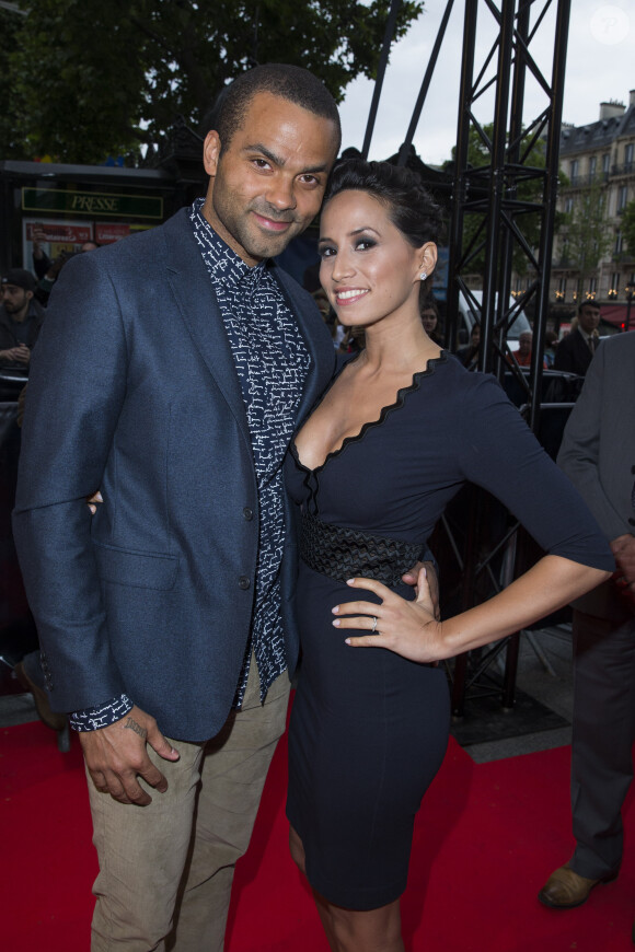 Tony Parker et sa femme Axelle Francine - Première du film "Jurassic World" à l'Ugc Normandie à Paris le 29 mai 2015.