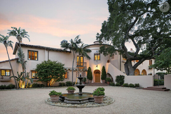 Katy Perry et Orlando Bloom ont acheté un superbe complexe dans la riche communauté de Montecito, en Californie, pour 14,2 millions de dollars. 
