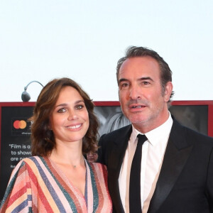 Jean Dujardin et sa femme Nathalie Péchalat - Red carpet pour le film "J'accuse!" lors du 76ème festival du film de venise, la Mostra