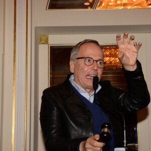 Exclusif -  Fabrice Luchini - Dîner Etam "Women's independence" à l'hôtel Ritz à Paris le 7 mars 2017. Ainsi, pour célébrer cette occasion et réunir art et bienfaisance, la commissaire d'exposition Magda Danysz a invité des artistes à réaliser des oeuvres sur le thème de l'indépendance féminine, destinées à être mises en vente aux enchères au profit de la fondation. © Rachid Bellak/Bestimage
