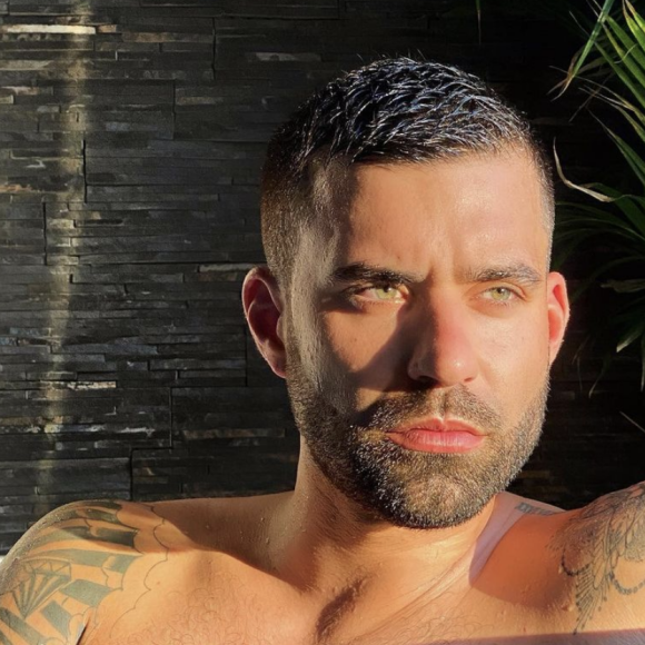 Vincent Queijo, sa fiancée Rym Renom et leur fille Maria-Valentina s'installent à Dubaï.