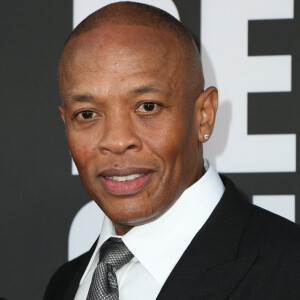 Dr. Dre arrivant à la première "The Defiant Onces" de HBO au Studio Paramount, à Los Angeles, le 22 juin 2017. 