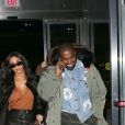 Kim Kardashian et son mari Kanye West arrivent à l'aéroport de New York (JFK), le 5 février 2020.